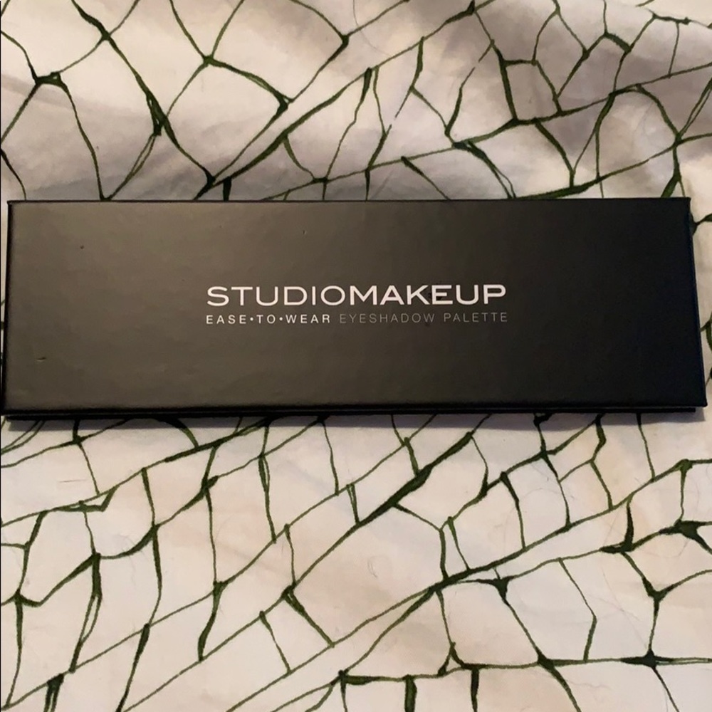 Studiomakeup eyeshadow palette
